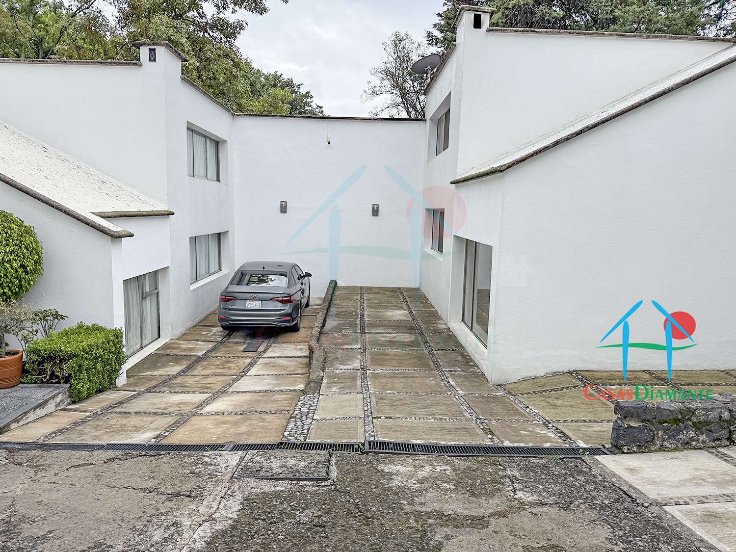 Desierto de los Leones Casa Claudia EHIB - Estacionamiento 1 Desierto de los Leones Casa Claudia EHIB - Estacionamiento 1